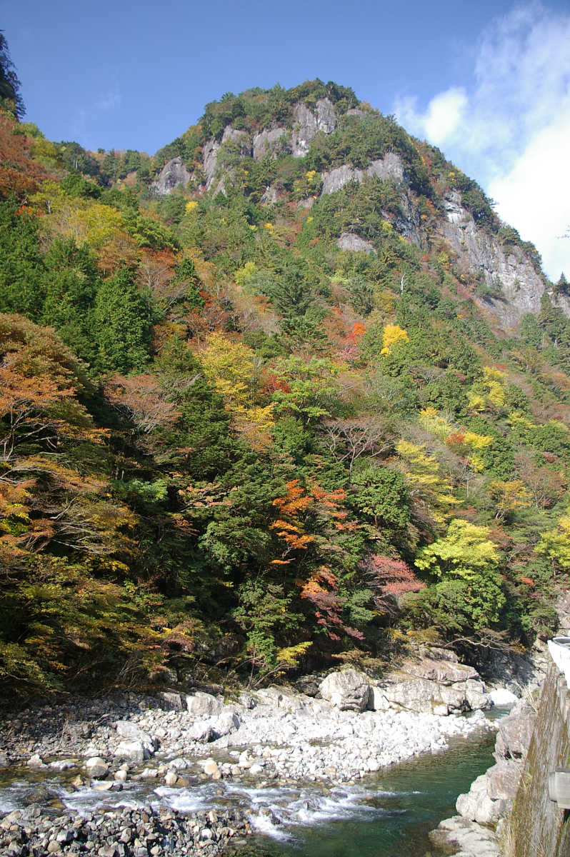 奈良・天川村・御手洗渓谷の紅葉