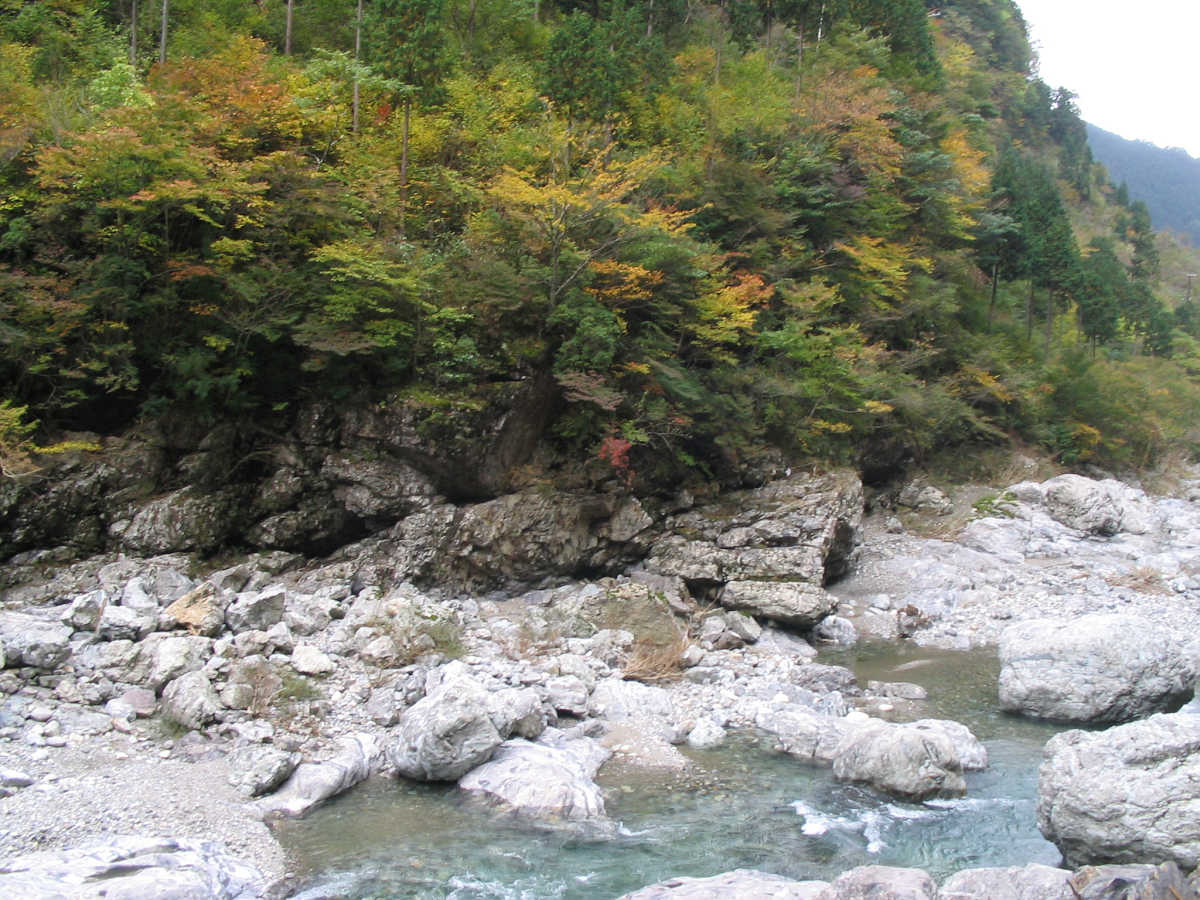 奈良・天川村・御手洗渓谷の紅葉