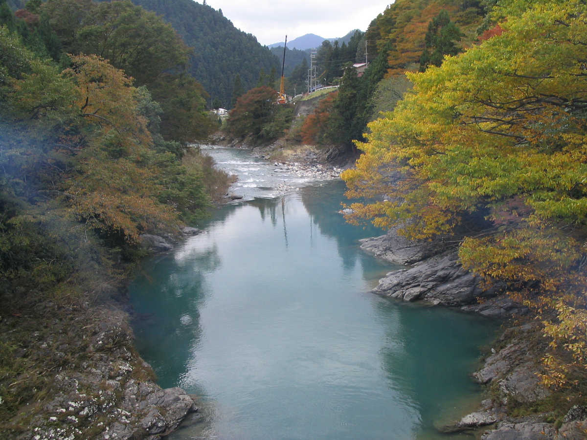 奈良・天川村・御手洗渓谷の紅葉