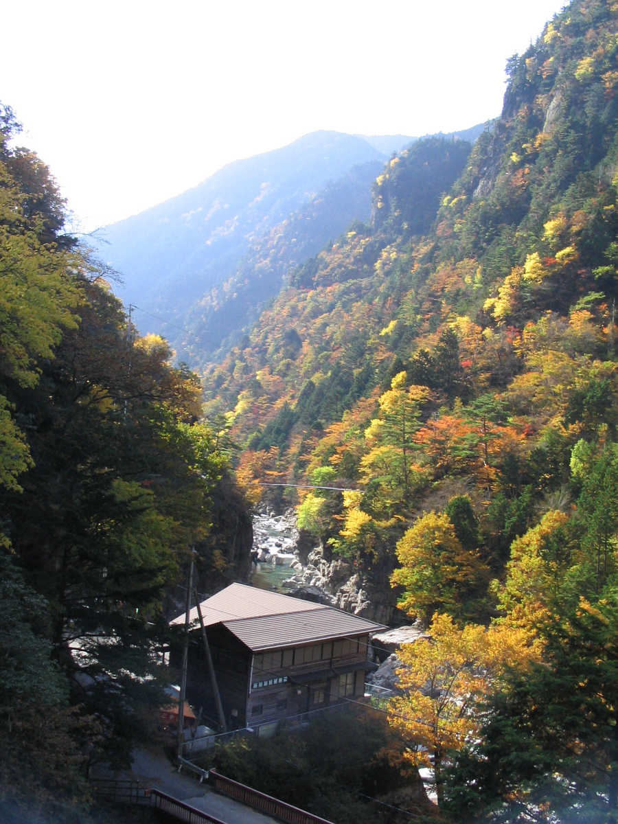 奈良・天川村・御手洗渓谷の紅葉